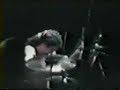 love mike's comment here at the beginning on why it takes so long for them to start a song.. lol

performed live in chicago, illinois on january 15, 1990...i'm not sure what venue this was though.