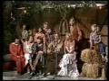 the children from australia's national tv show happy go round, performing on reg lindsay's country homestead.this was recorded way back in the 70's at channel 9 in brisbane, for a x-mas special.