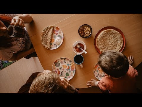 Duas chávenas de café por dia curaram criança com doença rara