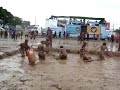 todos na lama todos na lama
