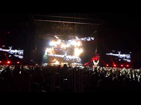 Pasienky - Depeche Mode - Never Let Me Down Again (Bratislava, Futbalový štadión Pasienky, 25.5.2013)