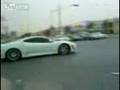 A Ferrari F430 makes an U turn in Dubai