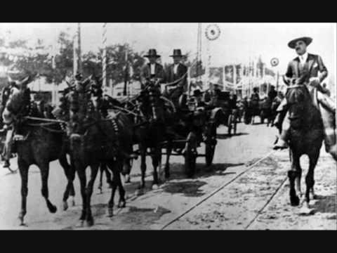 LA FERIA DE LA CRISIS: GRUPO TRIANEANDO