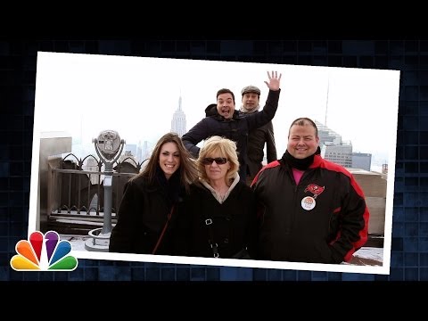 WATCH: Jimmy Fallon and Jon Hamm celebrity photobomb