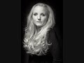 Kerry Ellis talks to Luke Deal on BBC Radio Suffolk 2/2
