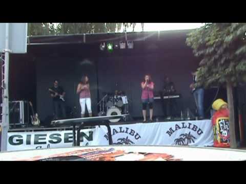 DW@RZ- Not an Addict 2010