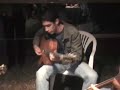 richard manetti lors d'un boeuf sur le stand dupont au festival django reinhardt a samois sur seine en 2007