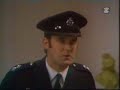 Monty Python - Skecz o bombonierce Monty Python - Skecz o bombonierce