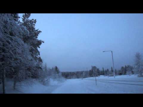 Äkäslompolo - Olisi voinut kuvata kerralla,mutta kylmää oli ja kameran akku ei kestänyt kylmää;kului äkkiä loppuun:/