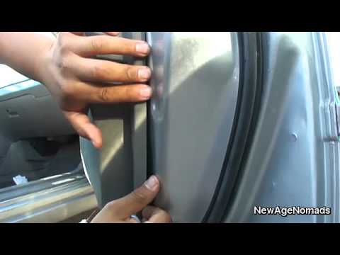 how to remove ve door speakers