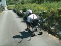 incidenti-cazzate-moto-discesa-on board-passeggino-salto