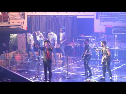 Bruno Mars – “If I Knew/Runaway Baby” Live at Verizon Arena 2014