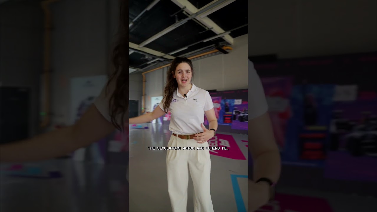 Abbi Pulling is here to show you around the F1 ACADEMY Immersive Garage at Silverstone 🤩
