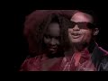 Ovation Red Carol Theme Song 2011
