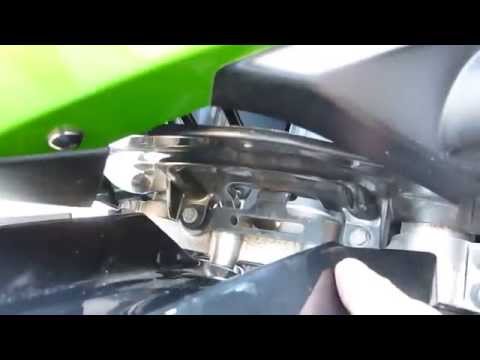 how to adjust klr headlight