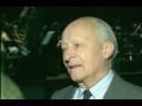 wywiad z lutos?awskim w pary?u.
l. m�wi o swej mi?o?ci do francji i sp?awia reportera prosz?cego o ocen? sytuacji politycznej w polsce. 

witold lutoslawski, compositeur polonais, r�p�te une de ses oeuvres avant un concert qu'il doit donner avec l'orchestre de paris. interview en fran�ais de lutoslawski � propos de son amour pour la france.