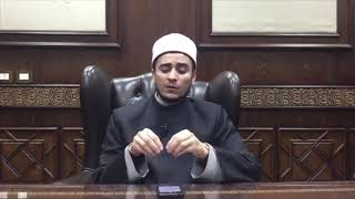 أريد أداء عمرة لأمي وأبي المتوفيين بعد الأداء عن نفسي فما الفترة بين كل عمرة والأخرى؟