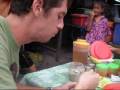 videos de Cambodian Duckling in an egg for breakfast! Nasty!