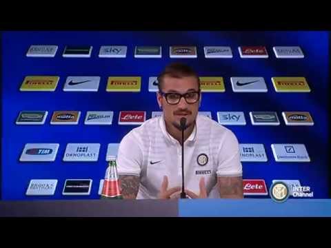 LE PAROLE DI OSVALDO IN CONFERENZA LE PAROLE DI OSVALDO IN CONFERENZA