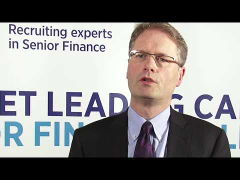 how to be a finance director