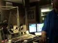 Swizz-Beatz-stops-by
