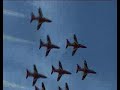 Amazing Red Arrows Show in Abu Dhabi عرض الطيران في أبوظبي