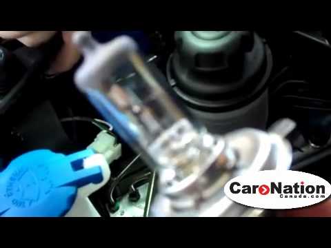 2010 Kia Sportage – How to Change the Headlight – CarNationCanada.com