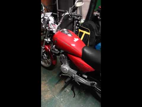 how to remove ybr 125 seat