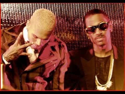 Tupac+smoking+a+blunt