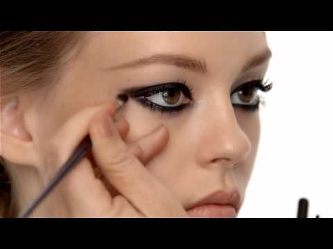 how to use ck one skin illuminator