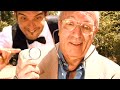 La sinfonica sociale il primo videoclip delle Cordepazze, la regia e la realizzazione tecnica sono di Nicola Palmeri detto anche Nicolino... Sceneggiatura: Michele Segretario, Davide Severino, Nicola Palmeri. Montaggio, animazioni ed effetti speciali: Nicola Palmeri. Musica: Cordepazze Disegni: Ignazio Piacenti Un enorme grazie agli oltre 151 AMICI che hanno partecipato al nostro videoclip!! Ma soprattutto grazie a Vivina, Giuseppe, Davide, Adriana, Francesca, Luisanna, Margherita e ai due Totò che ci hanno ospitato a Villa Maria per girare... in quella mitica giornata assolata di agosto. - TARGA D'ARGENTO alla Mostra del Cinema dello Stretto - PREMIO MIGLIOR VIDEOCLIP al Festival Fatevi i Corti Vostri di Matera - Selezionato al Cuveglio Film Festival - Selezionato al MarteLive - Selezionato al CortiETNACI - Selezionato all'INTERNATIONAL MARGHERITA SHORT MOVIES www.cordepazze.it www.nicolapalmeri.it