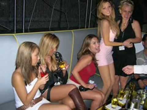 Секс Русских Молодых В Клубе
