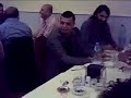 elalem gittiği lokantada kardeş türkülerle karşılaşır, bana da murat karayalçın düşer  :(   - gökten yağacak olana niye isyan ediyorlar anlıyorum ama - http://www.youtube.com/watch?v=8RVMFgmf2e0