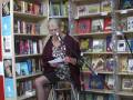 videos de Mary Owen reads a short story at The Big Green Bookshop