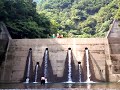 Qさまも驚き！？自然での10M高台からの飛び込み！