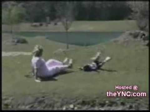 Ο μικρός Βούδας - ατυχήματα - FunnyStuff.gr