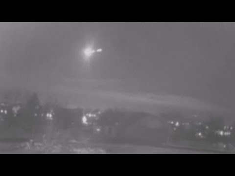 Meteor sighting: Huge 'fireball' streaks across sky in Iowa
