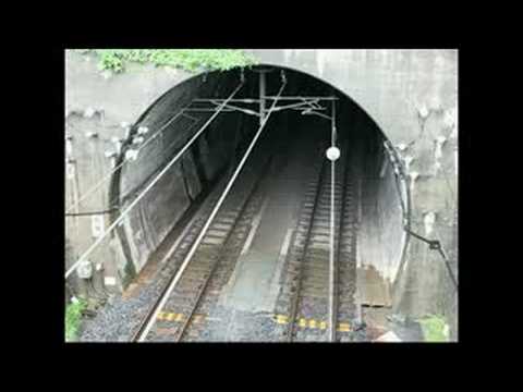 トンネルから→あずさ！Ｓあずさ！