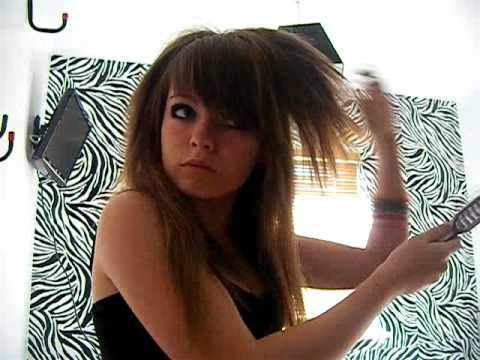 how to do #39;emo/scene#39; hair how to do scene girl makeup. how to do #39;emo/scene#39; hair
