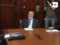 Zapatero pide a Rajoy que apoye el fondo para inyectar liquidez .