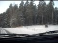 Autoileva joulupukki nousee kohti Vuorentaustaa