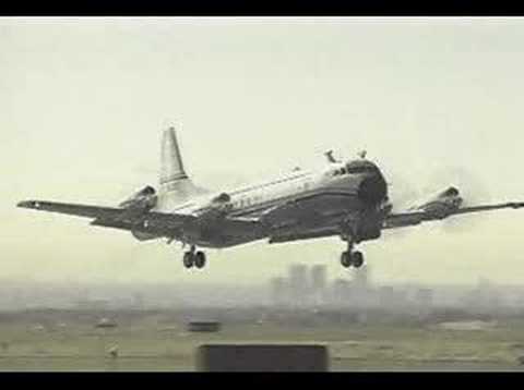 Lockheed Electra - takeoff from runway