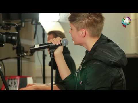 Elliot - Sammen med Madcon, Marcus & Martinus og Raylee, skal det finske stjerneskuddet Isac Elliot på turné med P4 og Kreftforeningen. Her forteller han at den norsk...