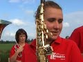 Protestorkest speelt in regenton