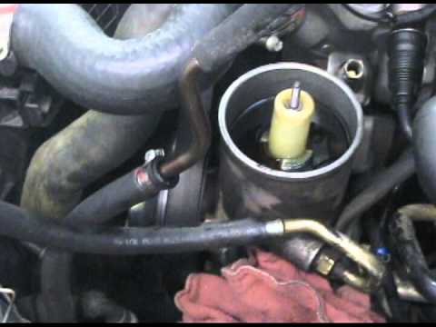 1994 Mercedes E320 Power Steering Fluid Flush and Filter Replacement