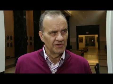 Video: Joe Torre tours the Hall of Fame and talks about his own induction