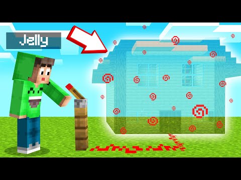 I BUILT An INVISIBLE HOUSE To TROLL MY FRIENDS! (Minecraft)
