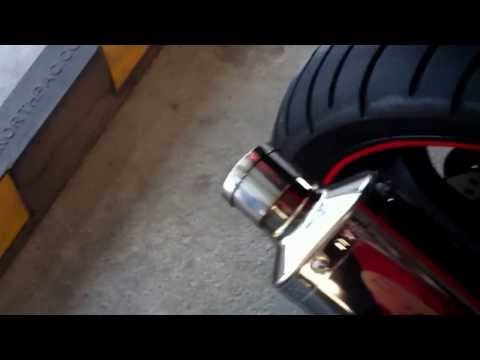 how to remove vfr800 exhaust