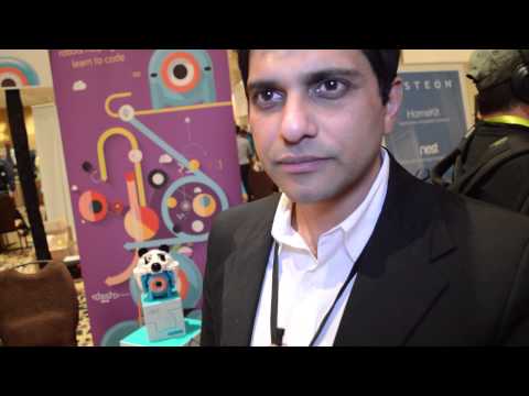 CES 2015: Robots can teach a 5-year-old to code