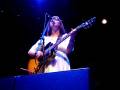 videos de Camera Obscura - A Sister's Social Agony (Live in Singapore)